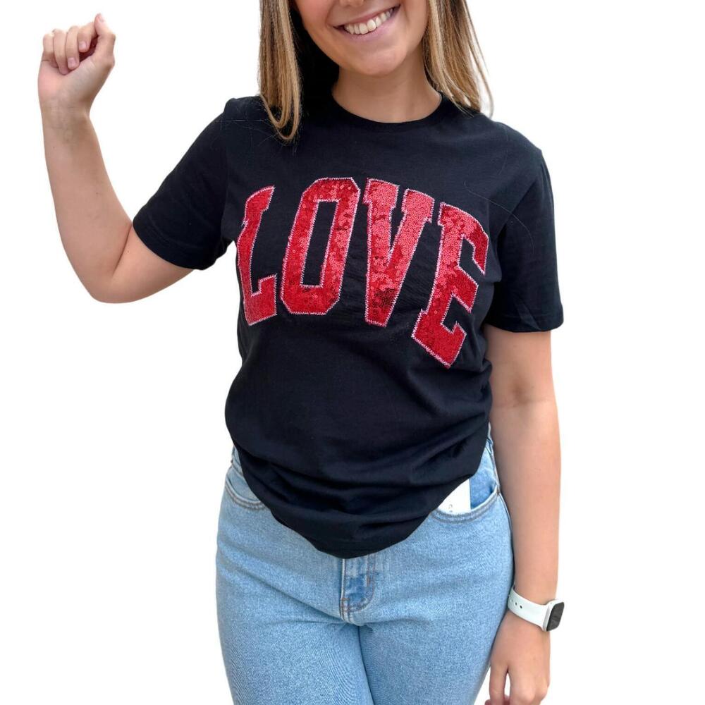 NEW SOUTHERN BELLE arched love short sleeve embroidered patch tee in black